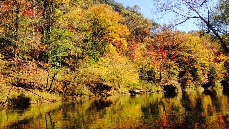 Nolin Lake River State Park in Autumn